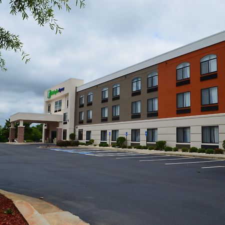 Holiday Inn Express Madison Exterior foto