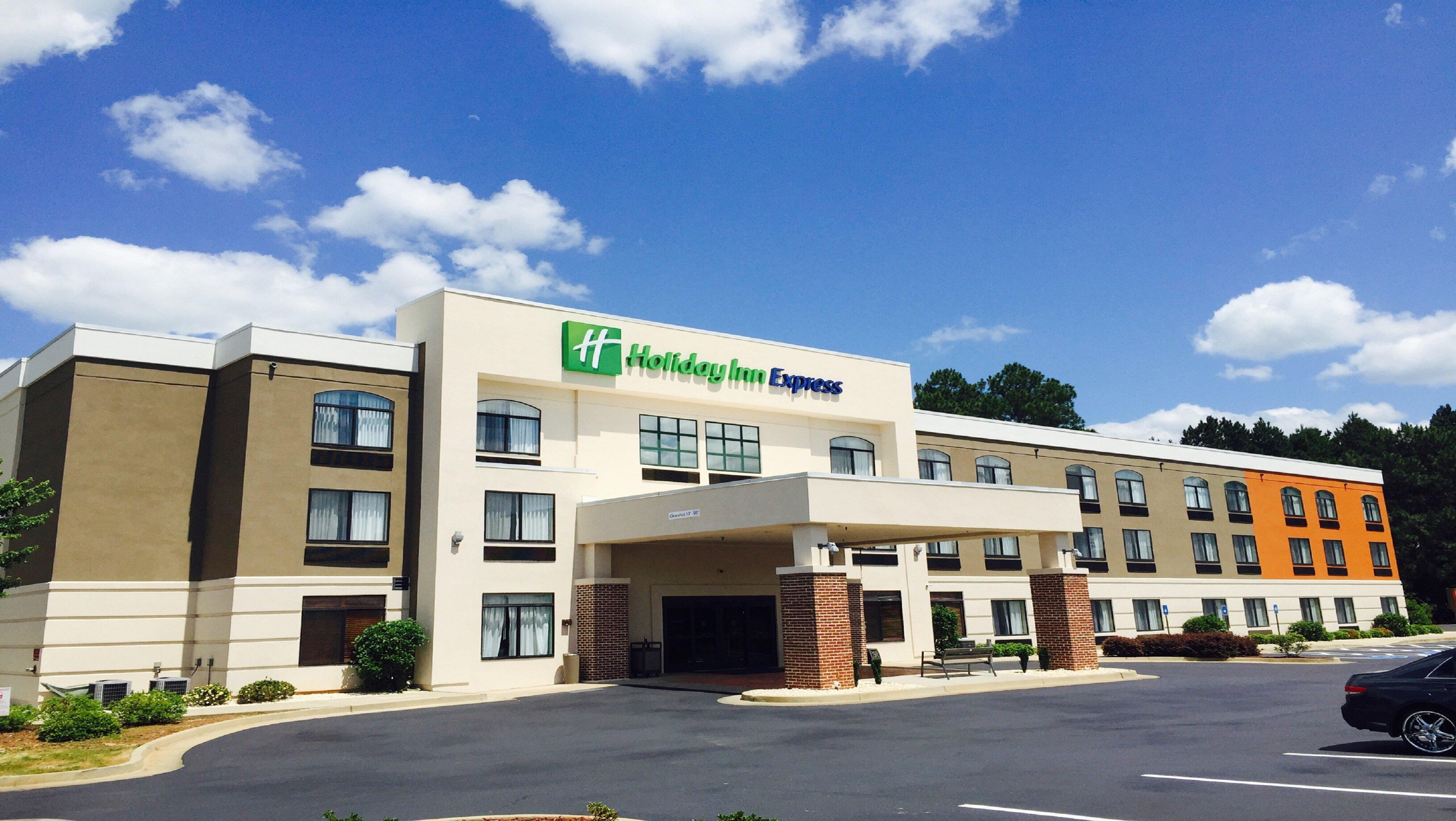 Holiday Inn Express Madison Exterior foto